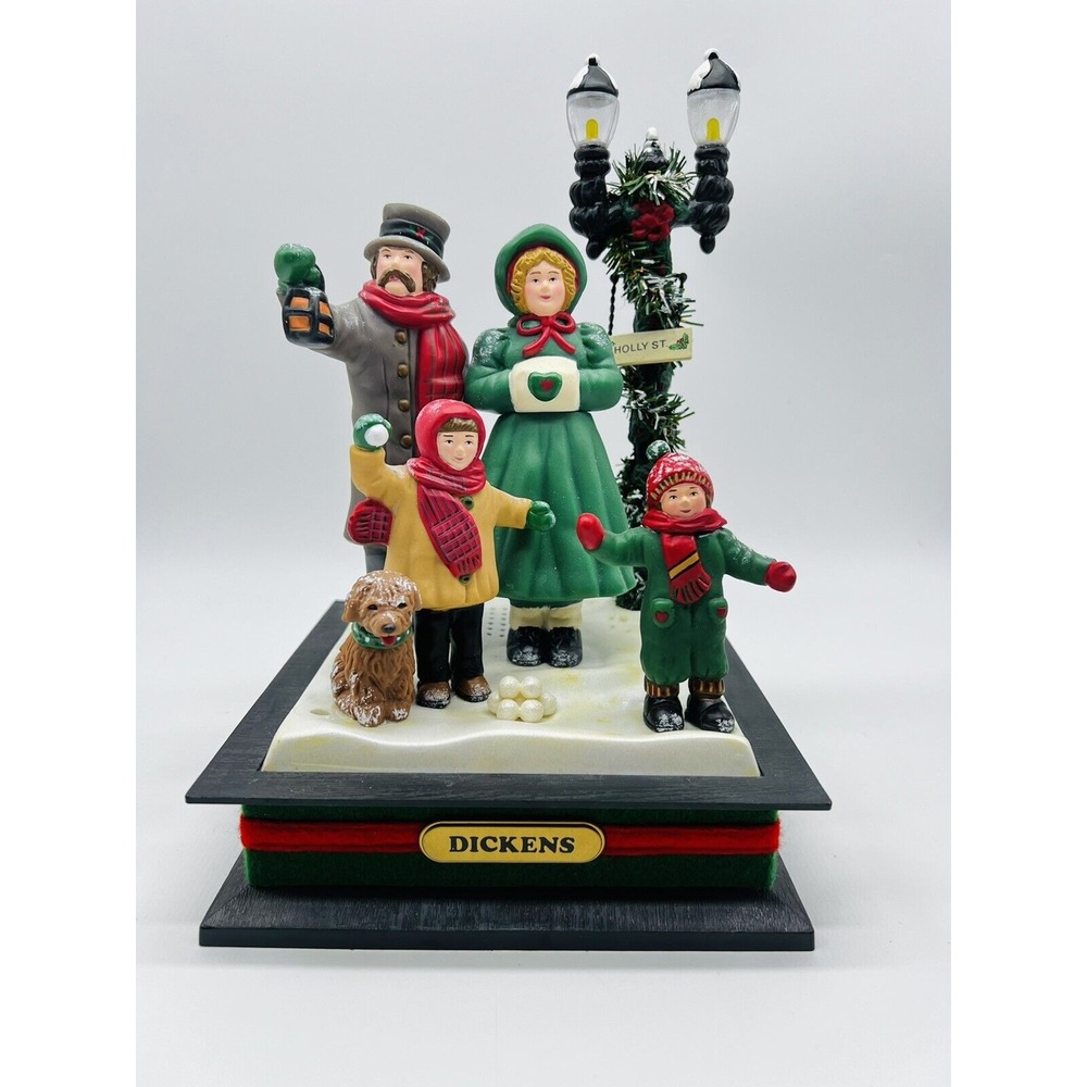 Smile Ind. Ltd Dickens Lights and Plays Christmas Carol Vintage Collectable 1990
